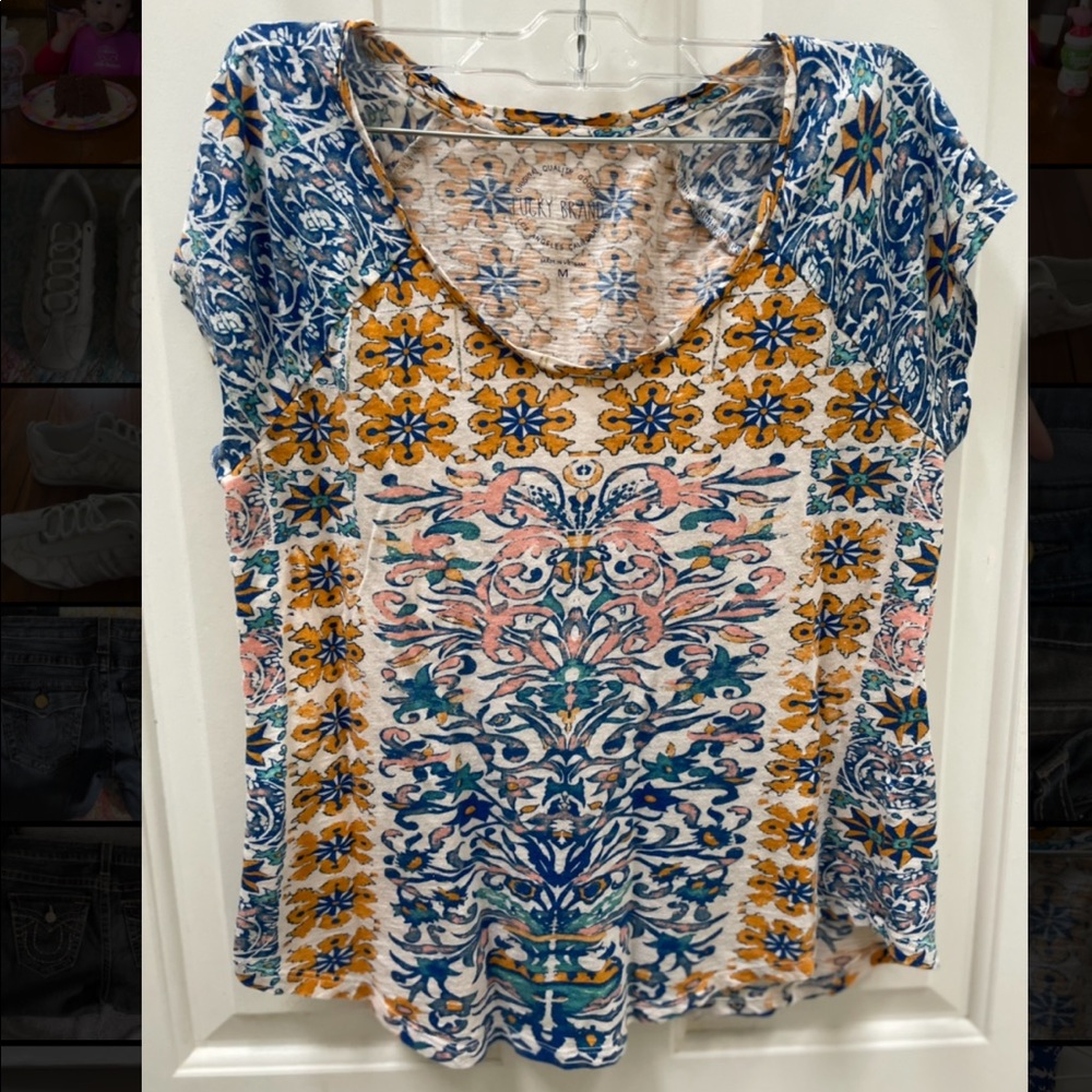 Women’s t shirt